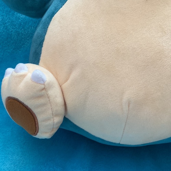 🔴⚪️🟡NWT Pokémon Snorlax Plush Toy 🔴⚪️🟡 - Picture 6 of 16